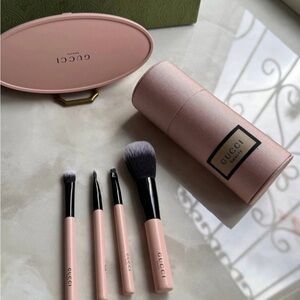 Gucci Blush Pink Brush Set with Case